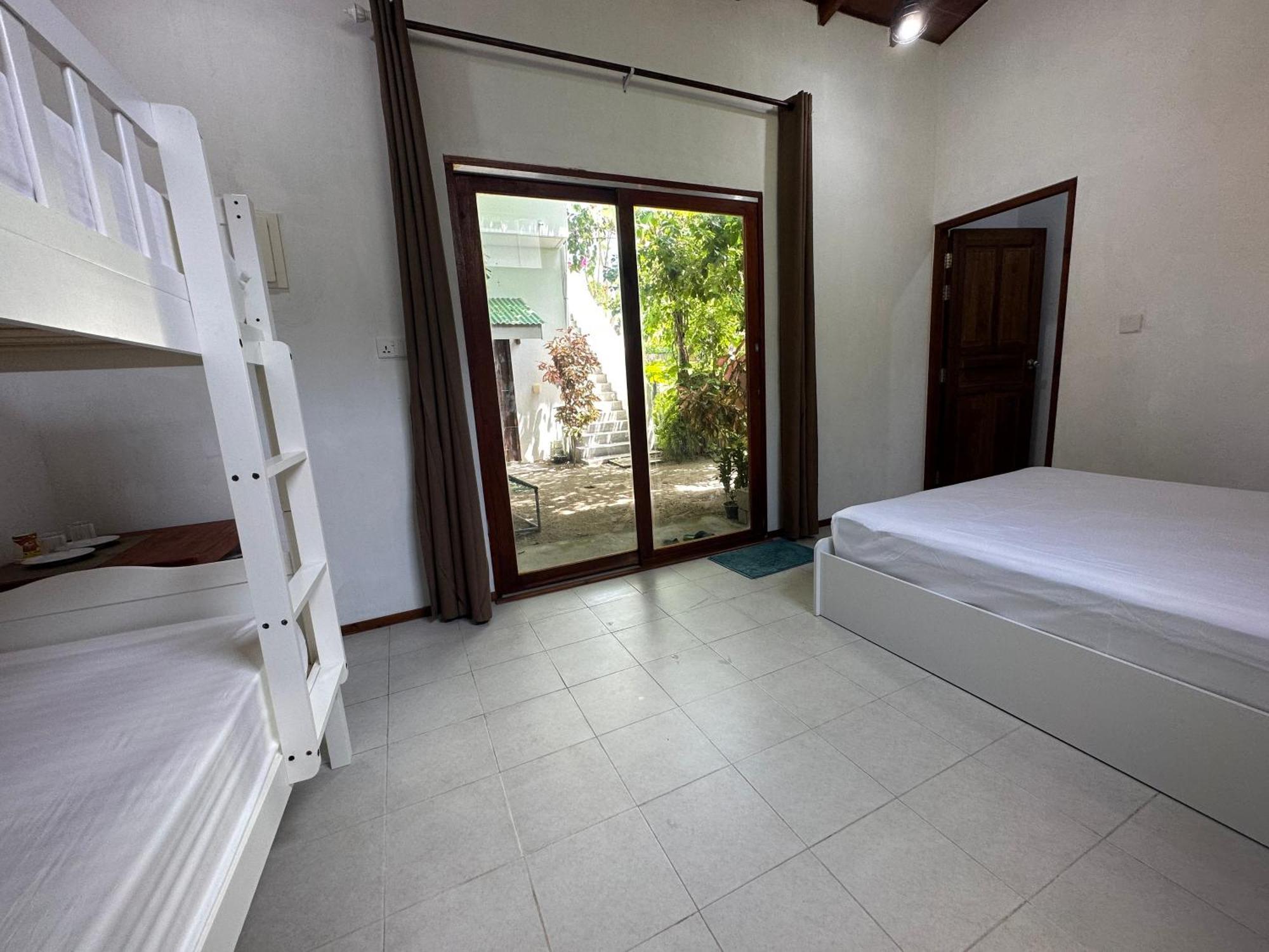 Aqua Oasis Hotel Thoddoo Eksteriør billede